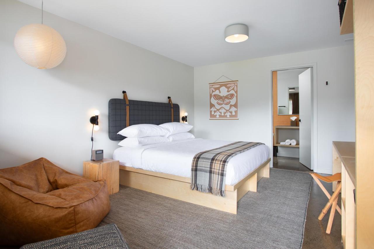 Rhode'S Motor Lodge Boone Extérieur photo